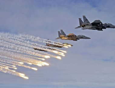 Αμερικανική αεροπορική επιδρομή κατά της ισλαμικής αλ Σεμπάμπ